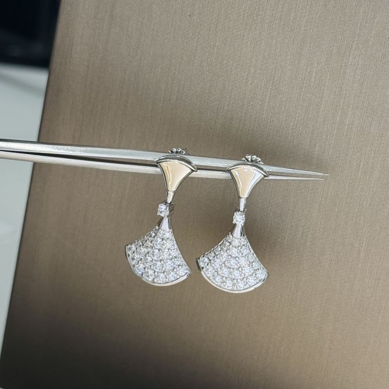 Bv1g*ai earrings